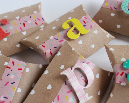 CANDY PILLOW BOXES: ANOTHER VALENTINE DIY