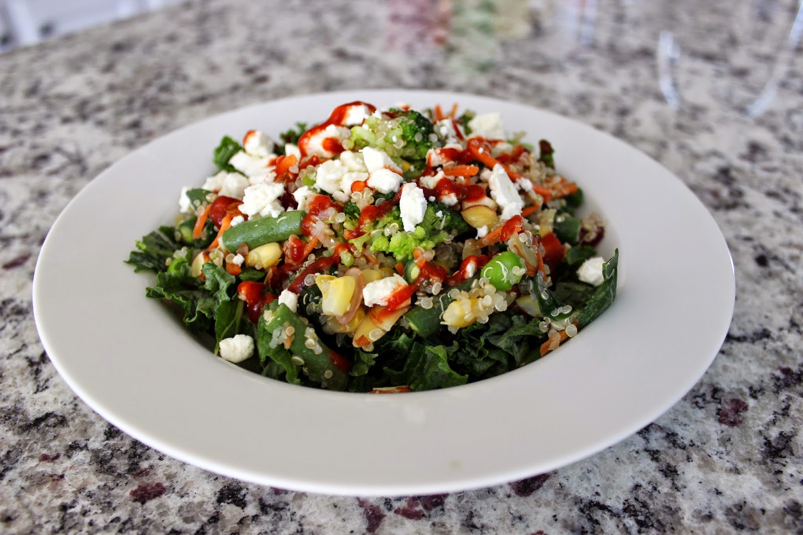 MY DAILY DINNER – KALE QUINOA SALAD